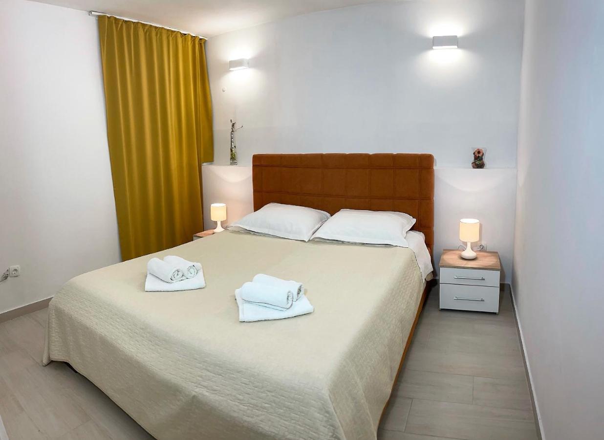 Duplex Apartment With Private Swimming Pool بريكو المظهر الخارجي الصورة
