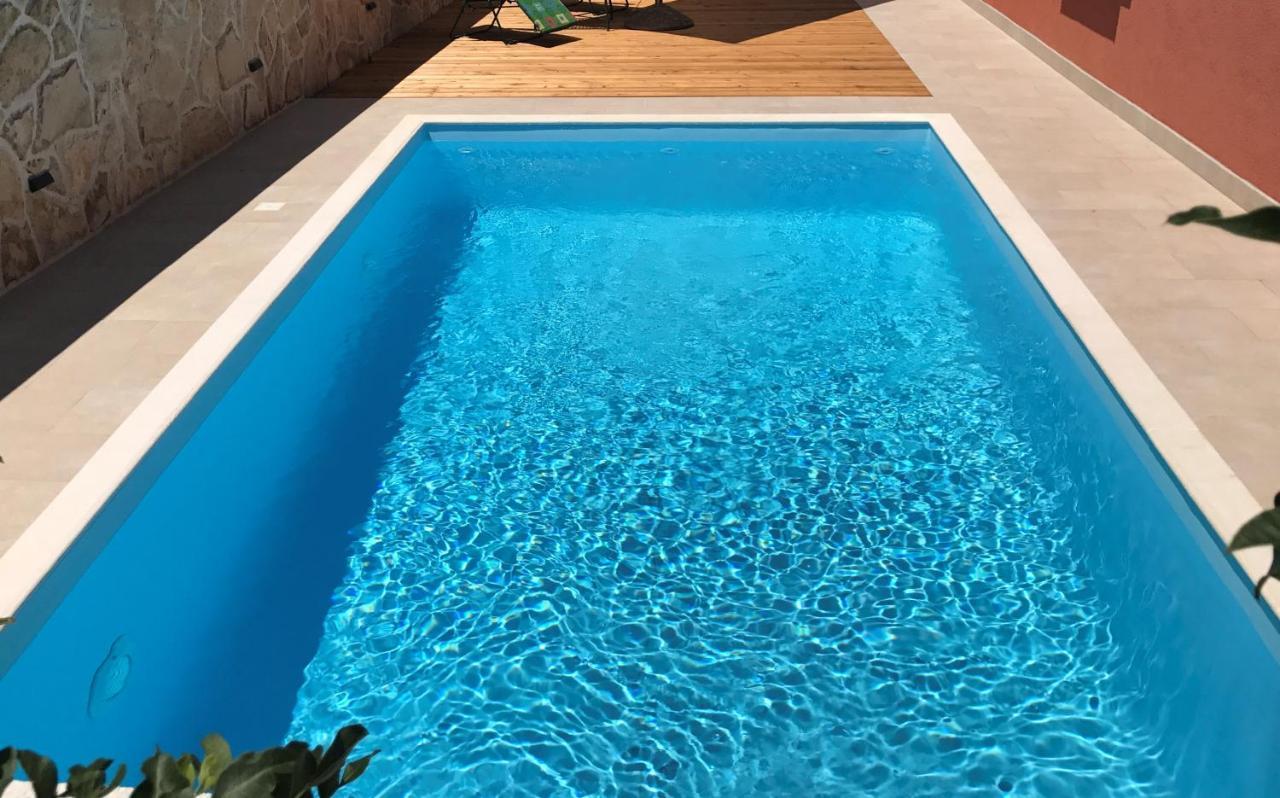 Duplex Apartment With Private Swimming Pool بريكو المظهر الخارجي الصورة